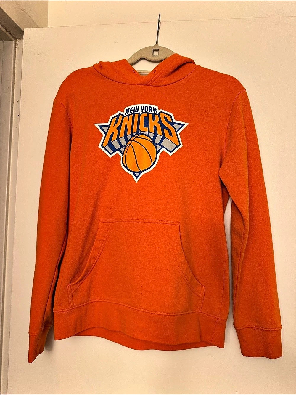 Fanatics New York Knicks Fanatics Branded Orange Primary Logo Pullover Hoodie